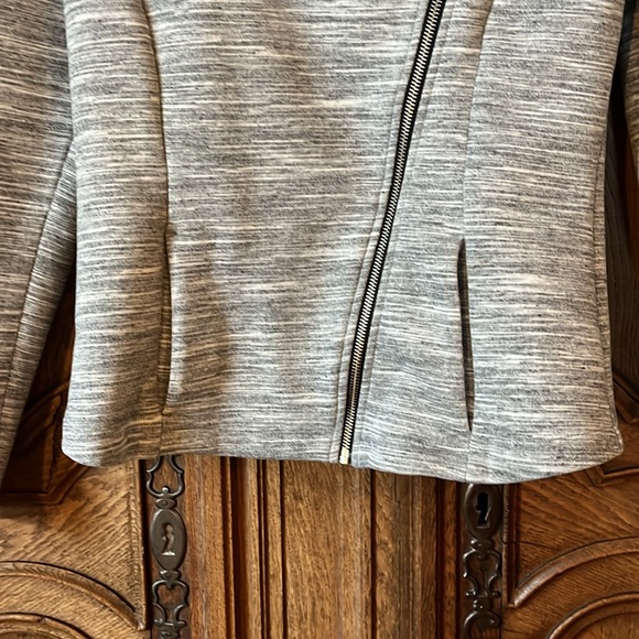 Athleta City Limits Jacket Gray Heather - Picture 3 of 8